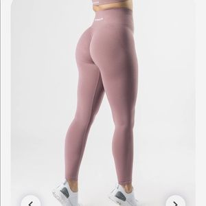 Alphalete amplify leggings